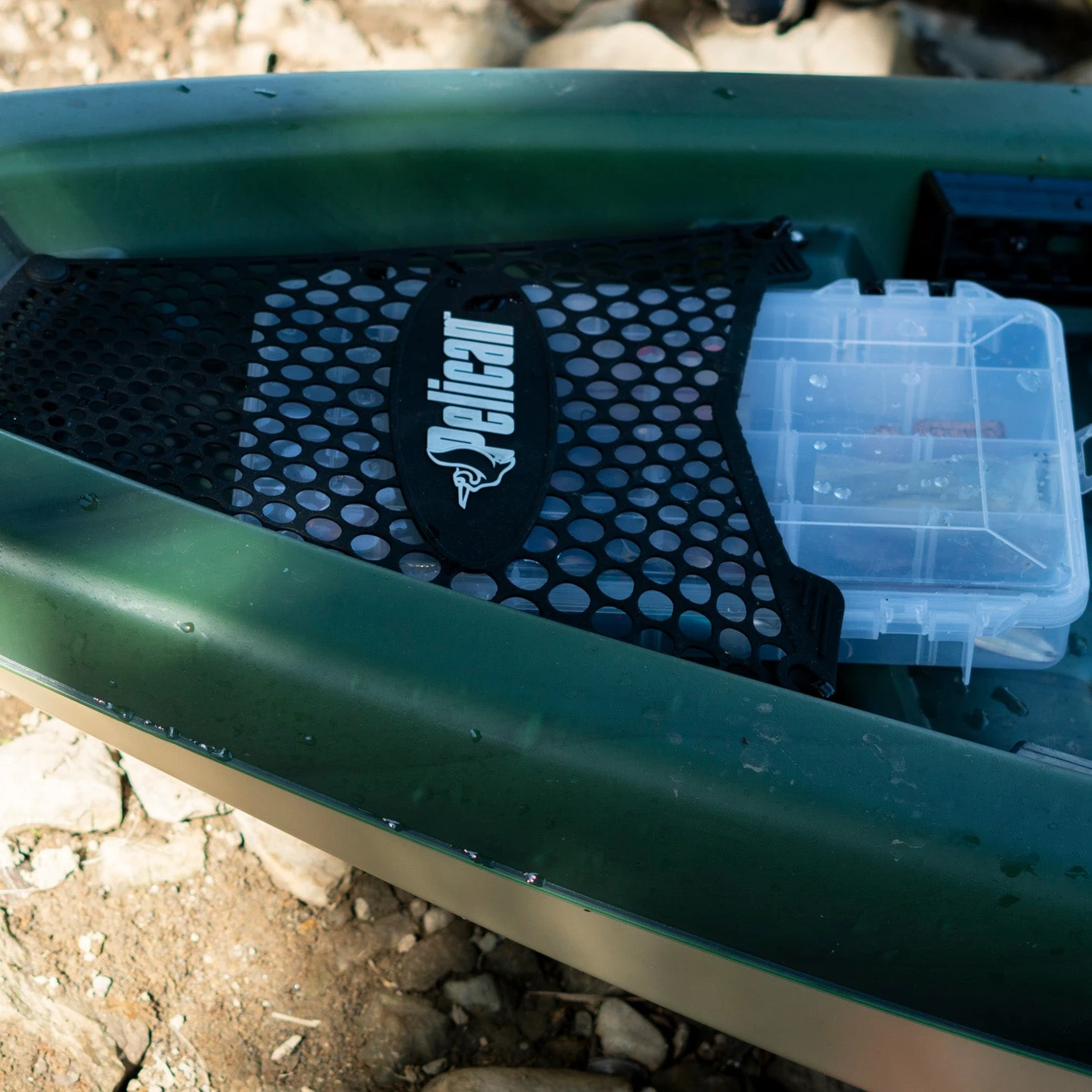 Mesh Luggage Carrier Black - Image 2